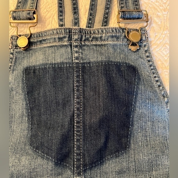 BLANK NYC overall shorts, distressed, cotton, xs-26” - Picture 7 of 8
